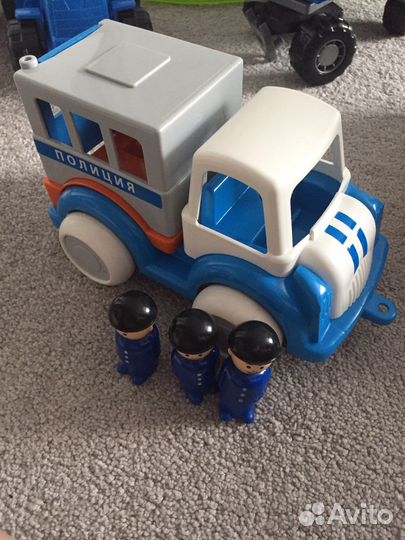 Игрушка автобус