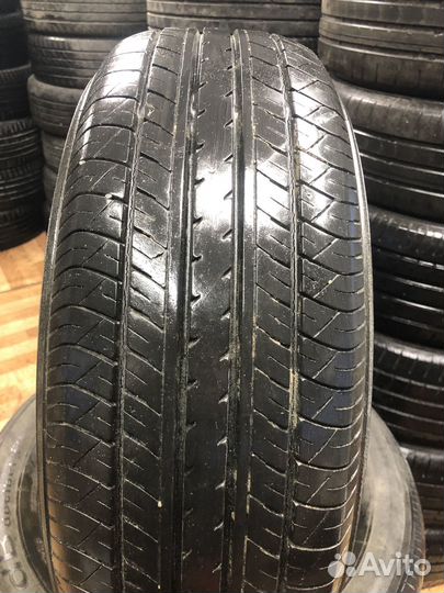 Yokohama dB Decibel E70 215/60 R16