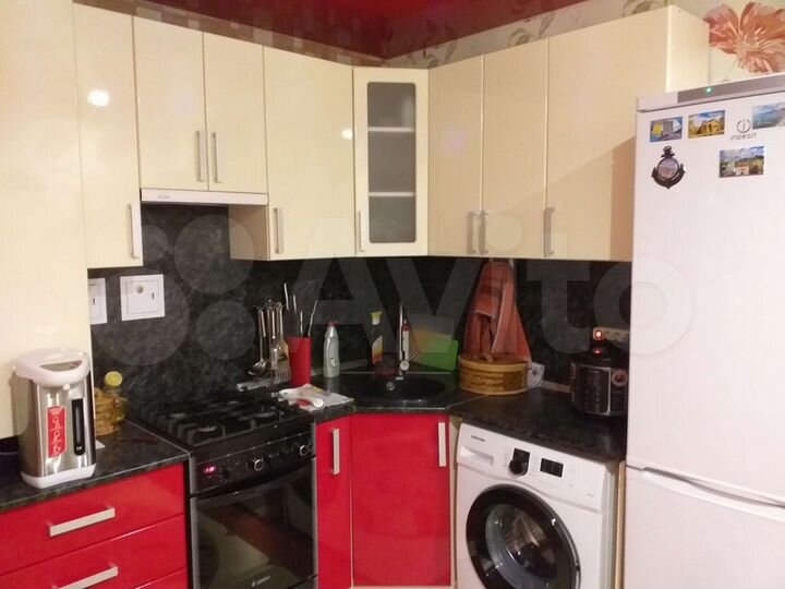 1-к. квартира, 42 м², 3/3 эт.