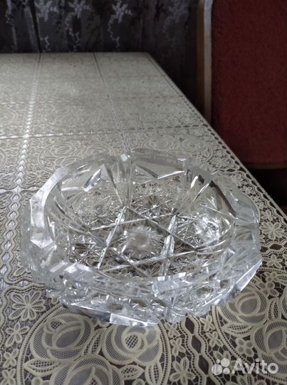 Хрустальная ваза