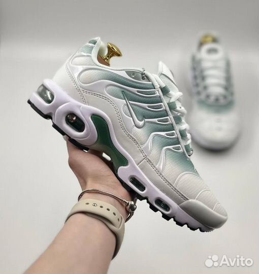 Кроссовки nike air max tn plus