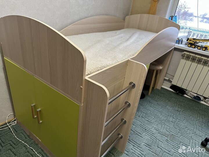 Кровать-чердак