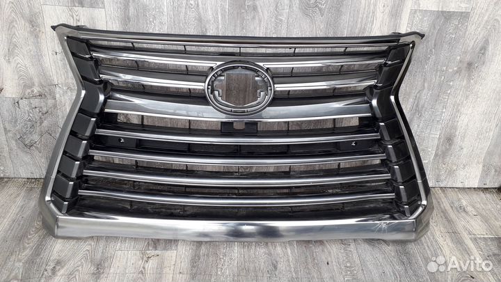 Решетка радиатора №999 lexus LX 3 2019