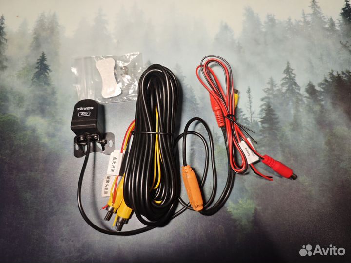 Камера заднего вида teyes