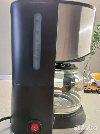 Кофеварка Polaris pcm0613A