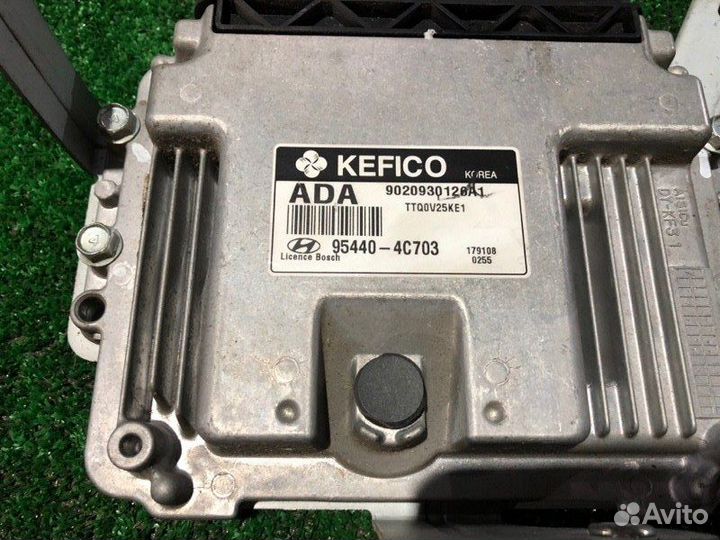 Блок управления АКПП Hyundai Grand Starex 2.5 crdi