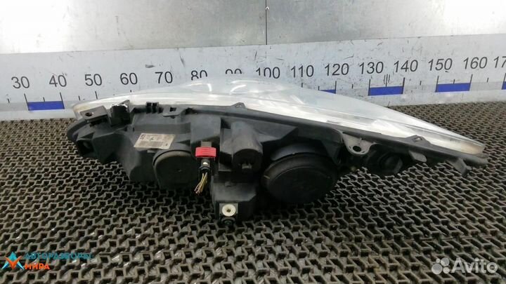 Фара правая Peugeot 307 рест. 2006