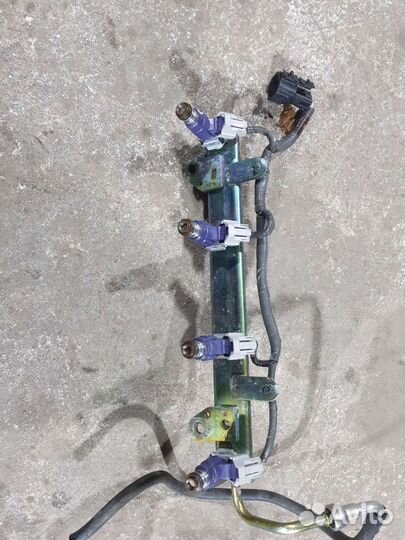 Форсунки Nissan primera p12