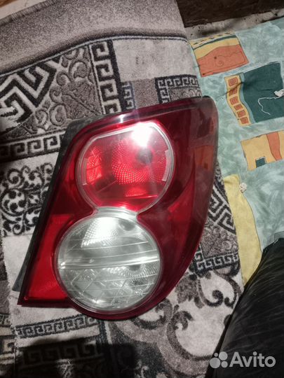 Задние фонари Шевроле Авео т 300