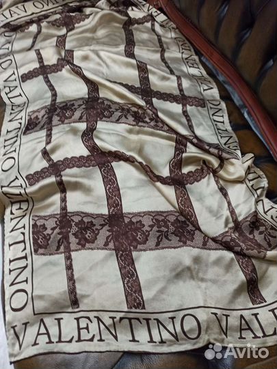 Палантин valentino оригинал шелк италия