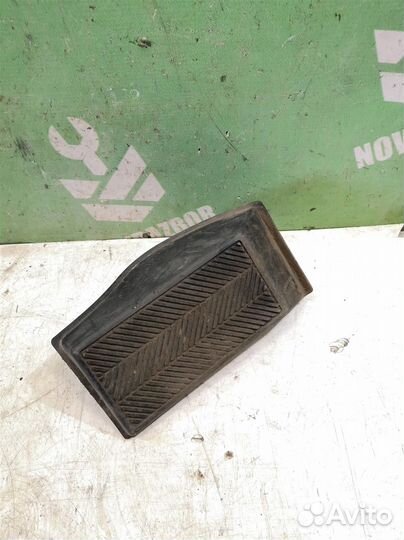 Педаль Тойота Хайлендер