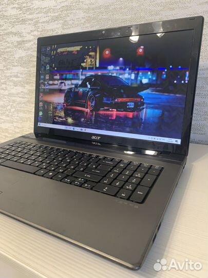 Ноутбук 17 дюймов Acer SSD/8gb/4 ядра