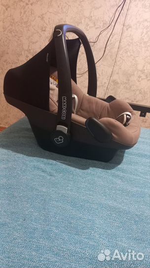 Детское автокресло от 0 maxi cosi