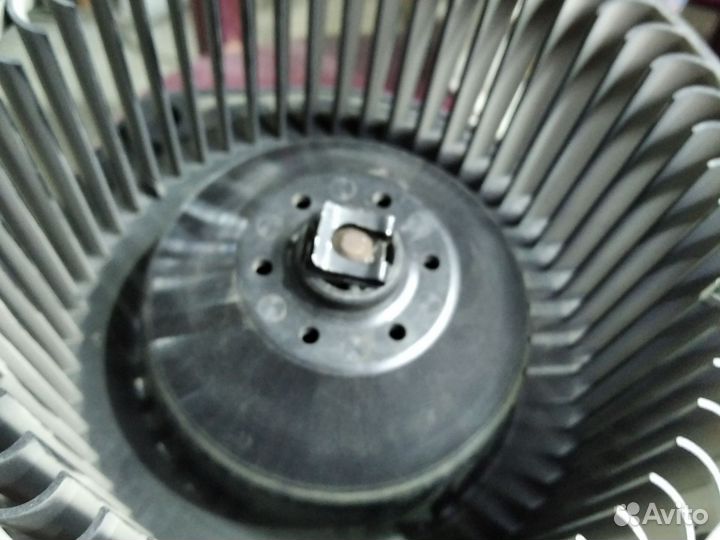 Вентилятор отопителя