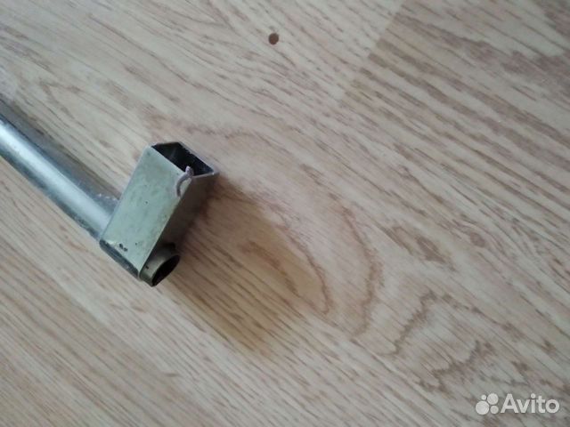 Труба рейлинговая с тремя крючками как