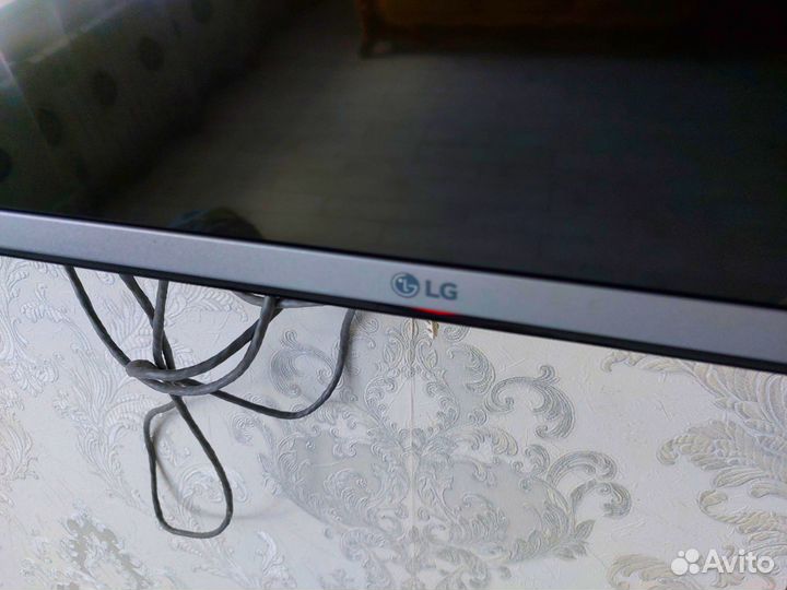 Продам телевизор