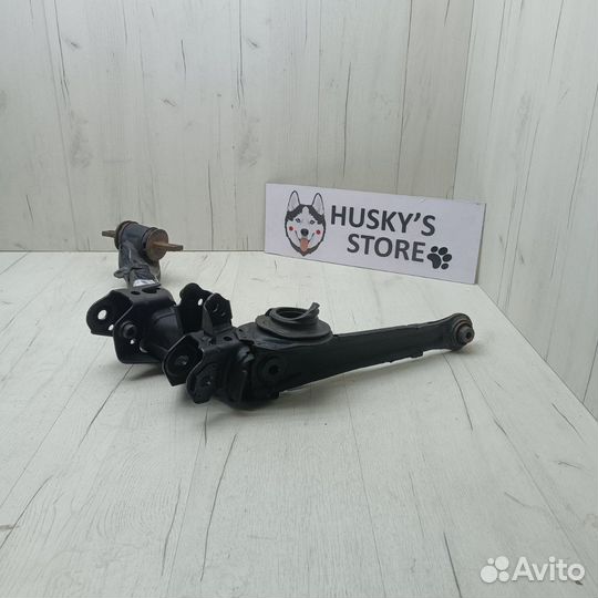 Рычаг задний левый Honda Civic 8 1.8 2008