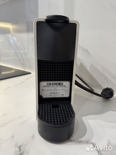 Кофемашина nespresso essenza mini
