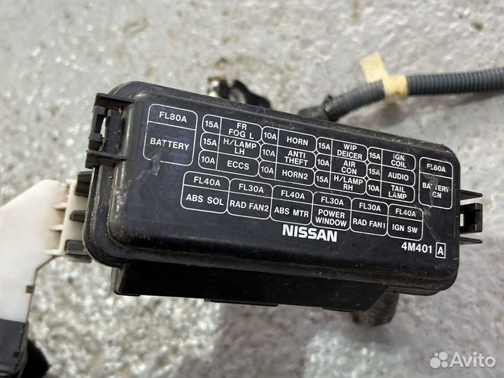 Блок предохранителей Nissan Almera N16 qg13de