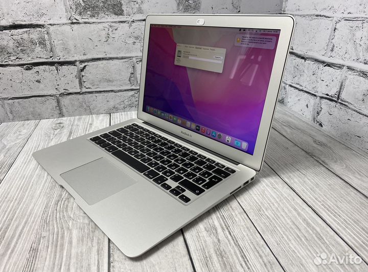 Apple MacBook Air 2015 как новый. 250 циклов