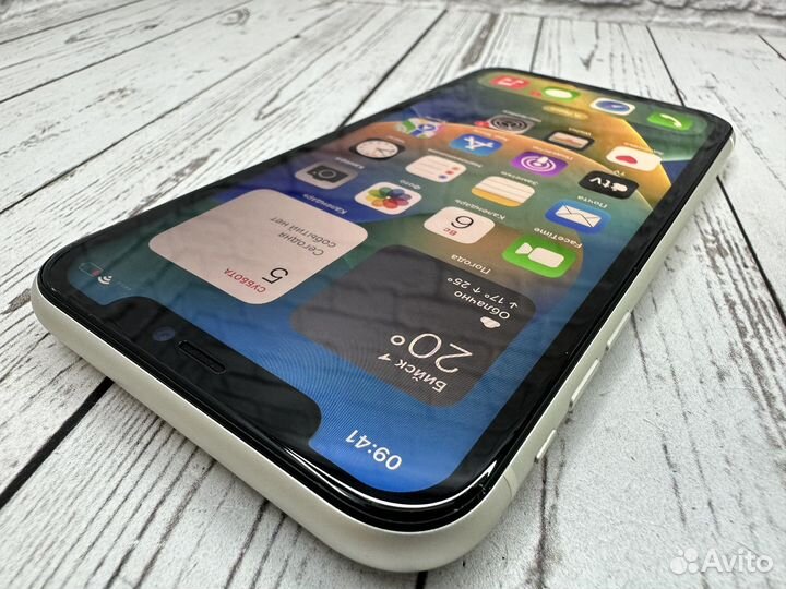 Apple iPhone 11 128gb White идеал
