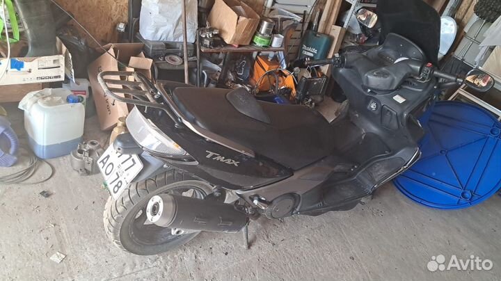 Скутер Yamaha tmax-500