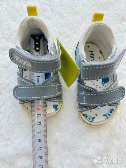 Сандалии 18 р Primigi Италия новые кожа