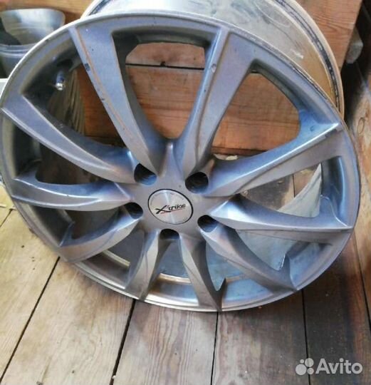 Диски литье r17 4шт