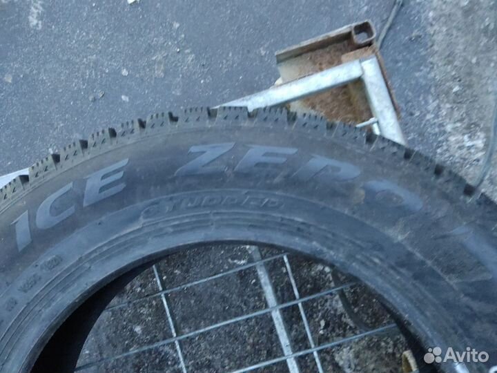 Pirelli Ice Zero 185/65 R15