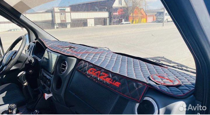 Накидка на панель газель