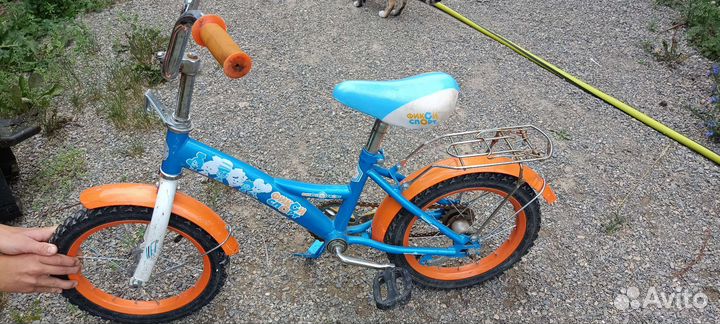 Четырех колесный велосипед