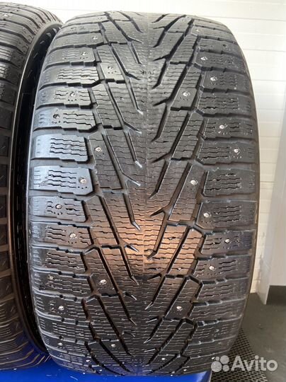 Nokian Tyres Hakkapeliitta 7 SUV 295/40 R21 111T