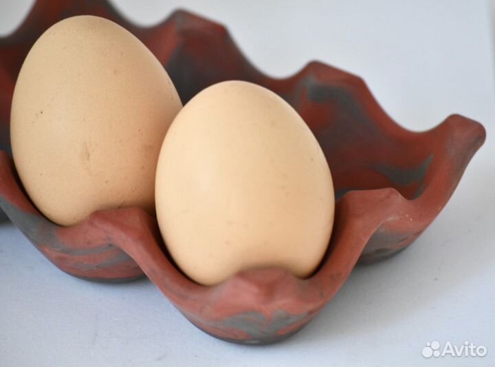 Декоративная подставка для яиц