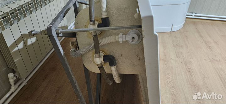 Ванна с гидромассажем бу