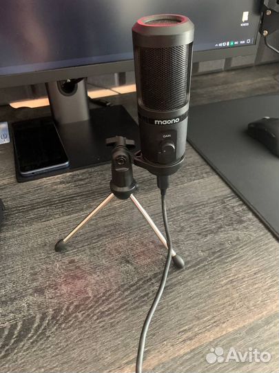 Микрофон Maono