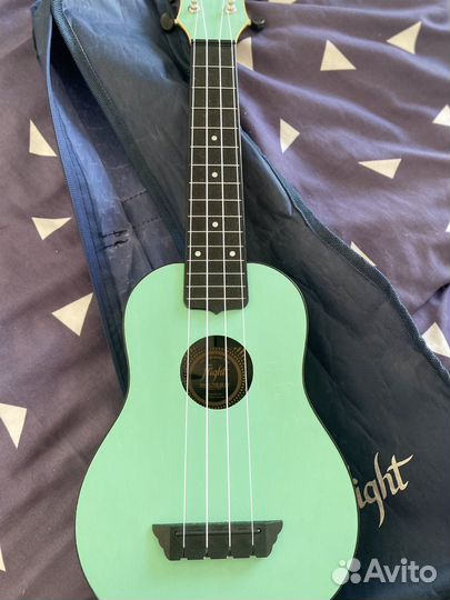 Гитара укулеле