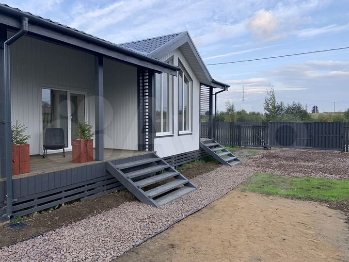 Дом 93,5 м² на участке 6 сот.