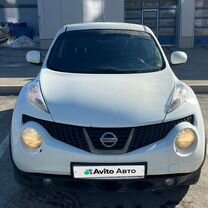 Nissan Juke 1.6 CVT, 2012, 282 481 км, с пробегом, цена 785 000 руб.