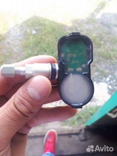 Продам датчик шин