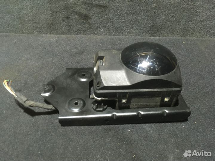 Радар адаптивного круиз контроля Ауди А8 Дистроник