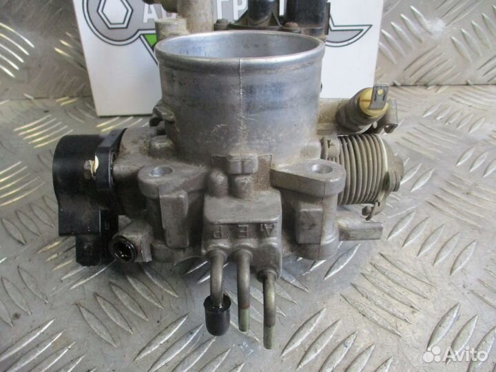 Заслонка дроссельная Hyundai Sonata 1996г 2.0