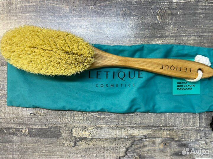 Щетка для сухого массажа Letique