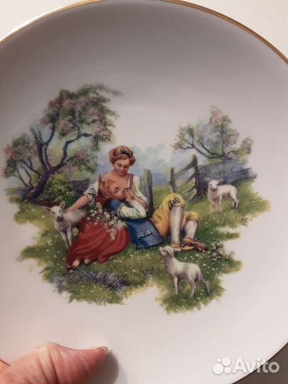 Тарелка декоративная Дулево