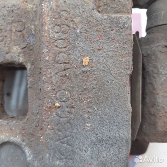 Суппорт задний правый KIA sorento 06