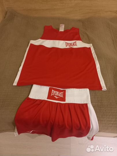 Боксерская форма Everlast. Оригинальная