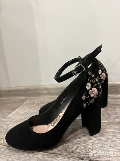 Туфли женские 38 размер