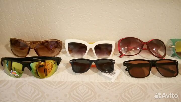 Очки солнцезащитные