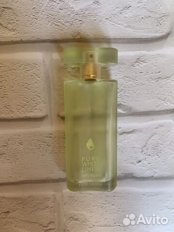 Estee lauder pure white linen light breeze