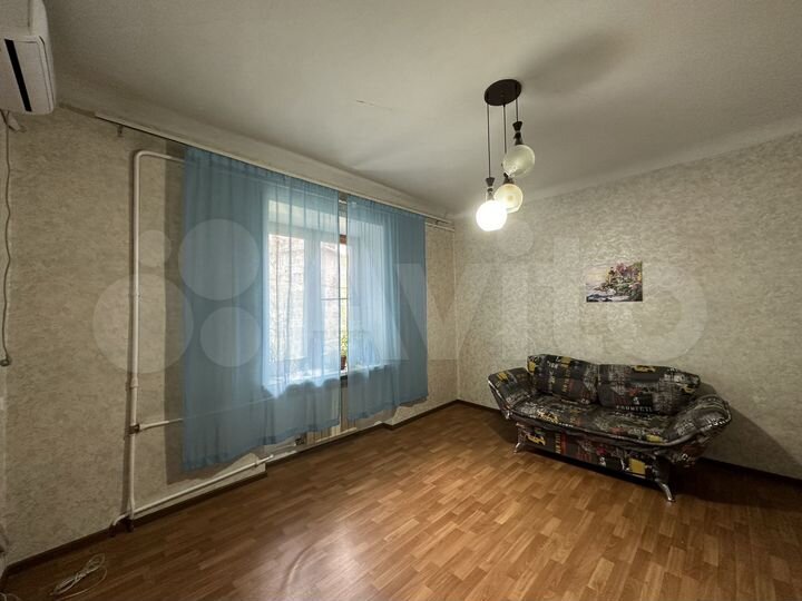 2-к. квартира, 49,2 м², 2/2 эт.