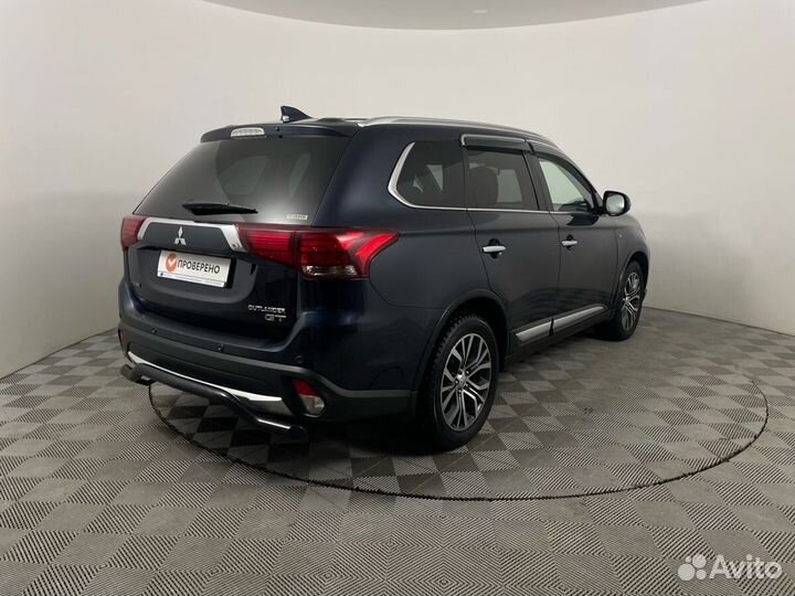 Mitsubishi Outlander 3.0 AT, 2018, 151 600 км